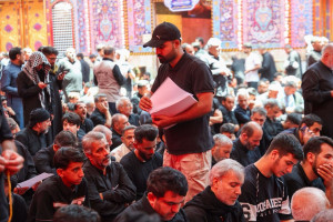 قسم الشؤون الدينية يوزع 5000 مطبوع توعوي على الزائرين"