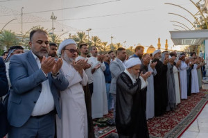 ⭕️ جموع الزائرين تحيي صلاة عيد الأضحى في منطقة بين الحرمين الشريفين